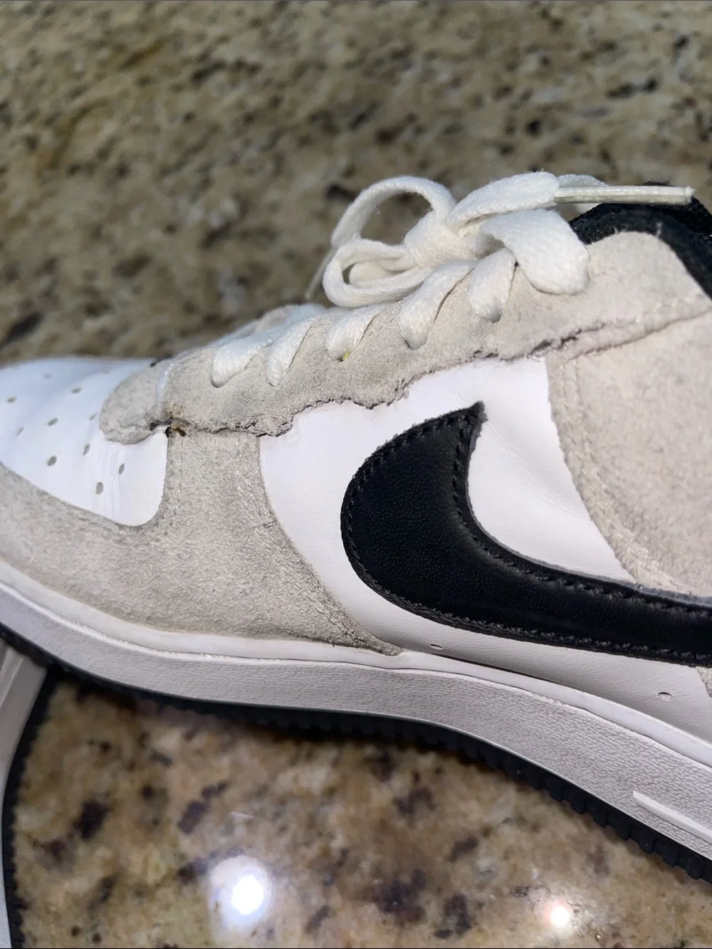 Nike Air Force 1 Low ‘07 LV8